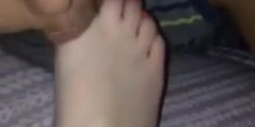 Pregnant Toe Sucking - Delicious Toes Sucked - Tnaflix.com