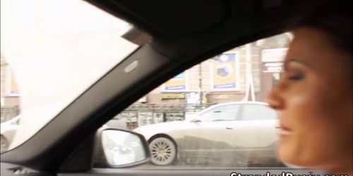Hottie girl Kitana ass pounds by the driver inside the car