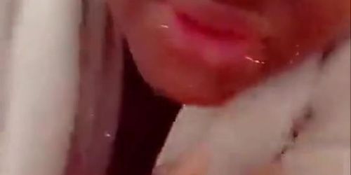 Nip slip of Nigerian girl Uju icy on Snapchat 