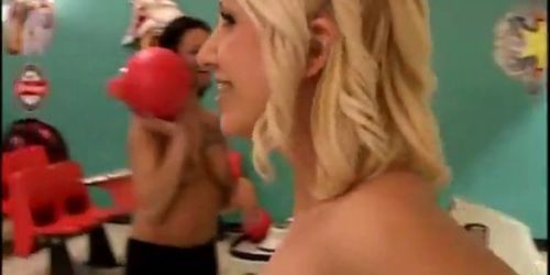 BELLADONNA,JENNA HAZE HAVE SEX IN A BOWLING ALLEY