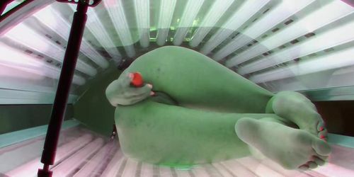 Solo In Solarium