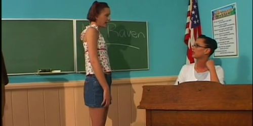 Teen licks pussy and plays - video 8