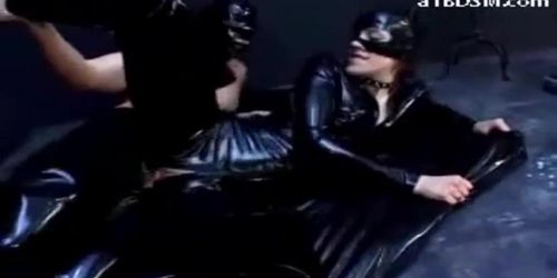 Sexy Catwoman Lesbian - Hot Girl in Sexy Latex as Catwoman - Tnaflix.com
