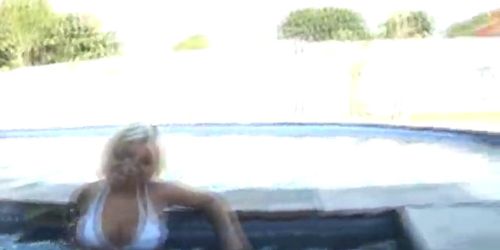 Butts&Blacks.com Three the Big Way (Hottie Hollie, Whitney Fears)