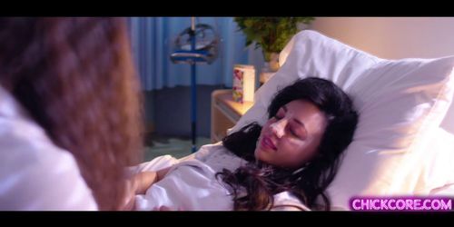 Patient involved in lesbian activities with two nurses (Casey Calvert, Sarah Vandella, Whitney Wright)