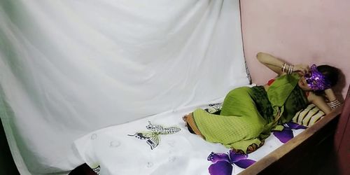 Sexy next Door Indian Bhabhi have Sex while Husband in away (IndianSexVideo, Sexy bhabhi)