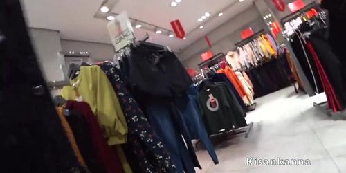 I walked with a friend to the shops and in the fitting room could not resist and arranged a Blowjob