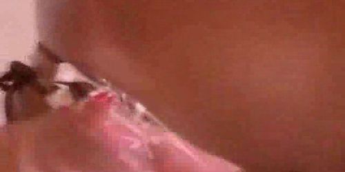 a slut girl handjob and cum at big boy