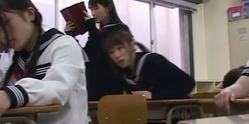 Schoolgirls Pissing their Panties
