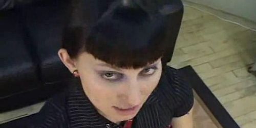 Goth chick