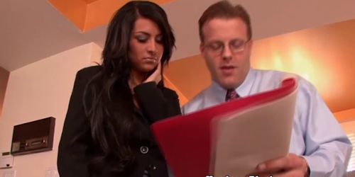 PLAYBOY TV - Glamcore brunette sucks and fucked (Kaylana Reese)