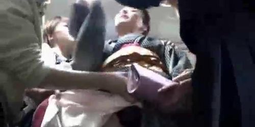 Girls grope mature milf in kimono in the bus