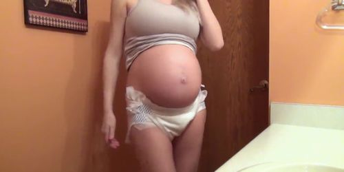 Preggo Anal Diaper - Pregnant Diaper Wetting - Tnaflix.com