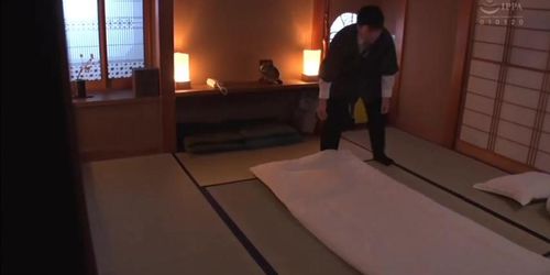 ??????????002-415