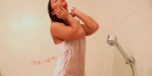 dildo to milky cum in shower