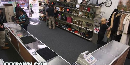 Xxxpawn - Fellas, Stop Playing Video Games And Screw Your Girlfriends... (Sean Lawless)