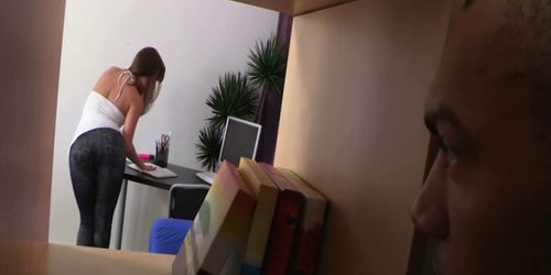 Hot ass of beauty fucked - video 49