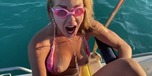Sexy teen blonde submissive drinks daddy’s piss in public 