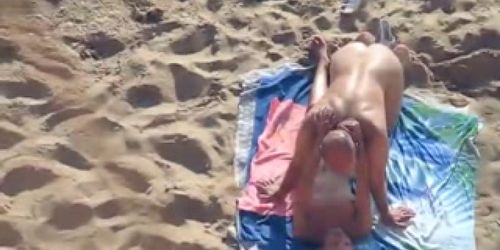 Ibiza Blowjob Beach - German Couple Has Public Beach Sex in Ibiza Spain - Tnaflix.com