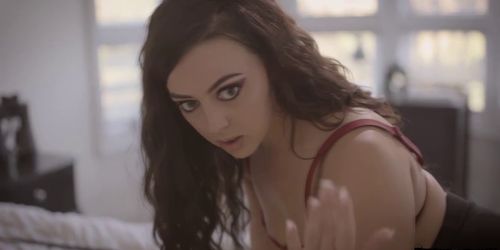 Nerd with glasses gets help by BFF to lose virginity (Carolina Sweets, Whitney Wright)