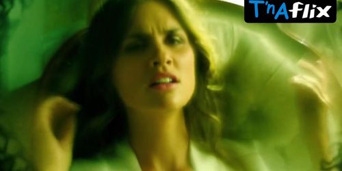 Anita Brown Sexy Scene  in Izombie