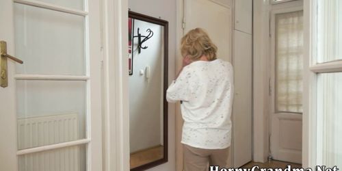Skinny granny gets jizzed - video 1