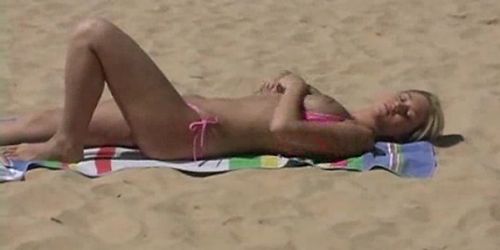 Alison Masturbates on the Beach (Alison Angel)