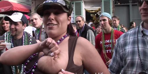 mardi gras flashers public real amateur coeds and matures (Daryn Lee)