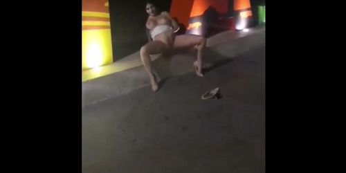 Horny Girls Public Screw