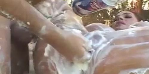 Holly Body dessert