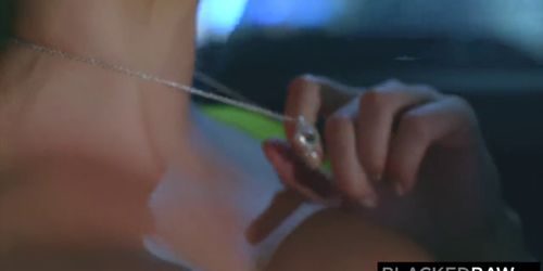 BLACKEDRAW This thick wife needed some fun after work without her husband (Jason Luv, Ryan Keely)