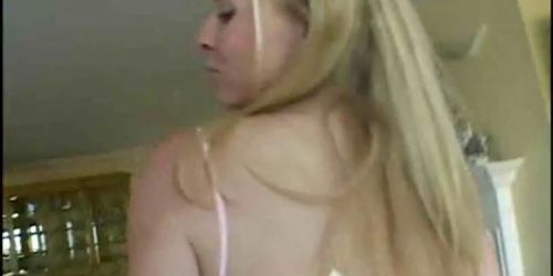 Amber rain gets her ass gaped open