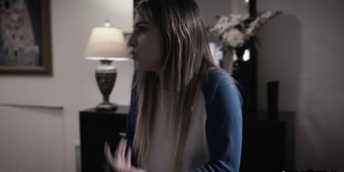 Lesbian daught Kristen Scott suck her moms boyfriend (Aaliyah Love, Derrick Pierce)