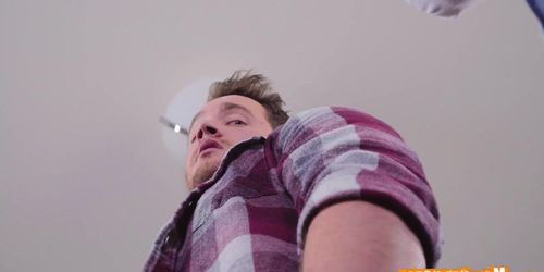Whats That Doing In Your Closet (CoupleFantasies)