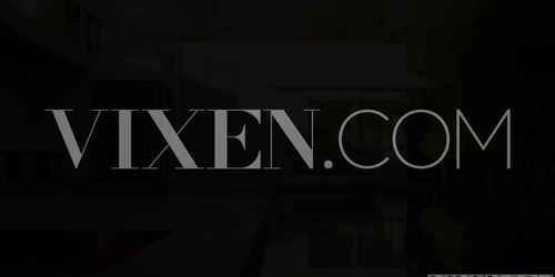 Vixen Riley Reid Shares Her Bf With Carter Cruise