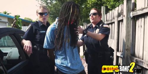Gang member gets caught painting signs on public streets