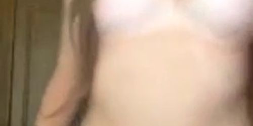 18 year old UK teen uses curling iron to masturbate