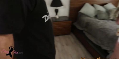 Tattooed teen babe tribbing her stepmom - video 1