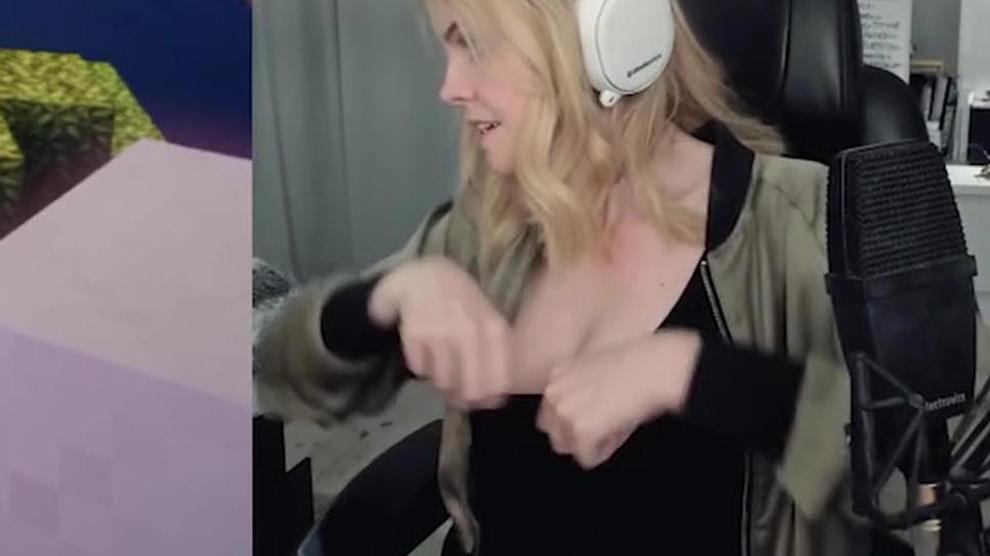 Swebliss Nipslip Twitch Streamer Video