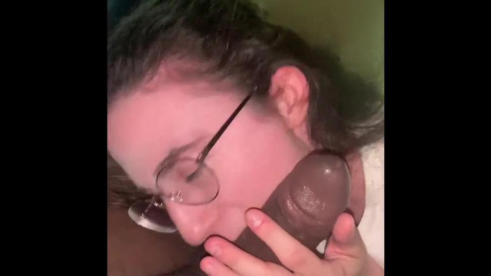 Nerdy Teen Takes Facial For Bbc Porn Videos