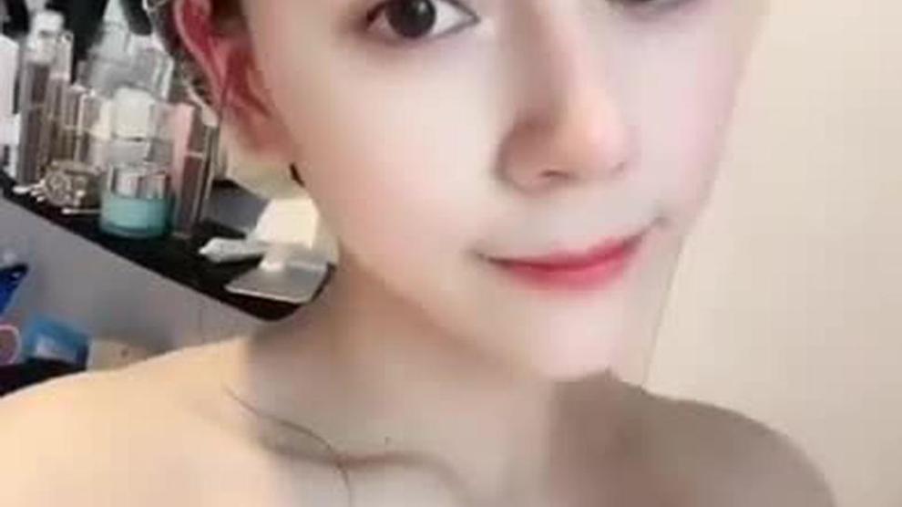 Cute Japanese Girl Taking A Bath Porn Videos