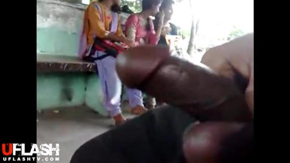 Cock Flash Indian Girls At Bus Station Part 2 Porn Videos