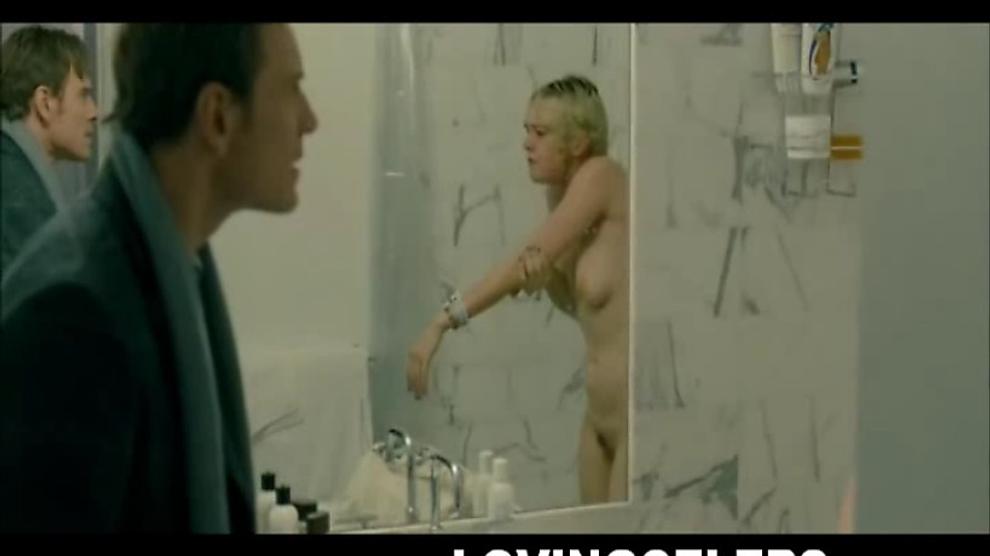 Celeb Carey Mulligan Completely Nude Coming Out Of Shower Porn Videos