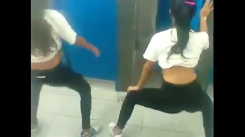 Meninas Dancando Funk Escola Porn Videos