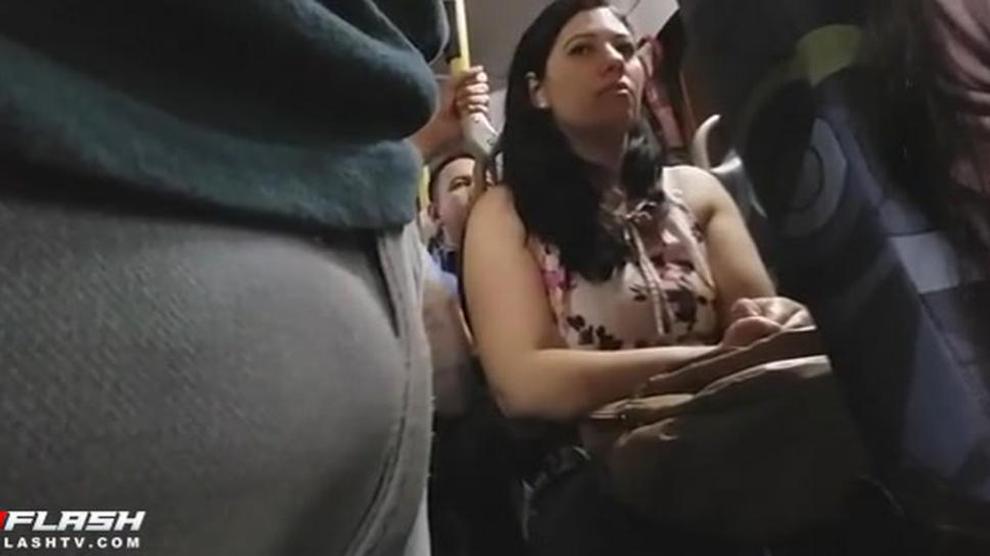 Bulge Flash Girl On Bus