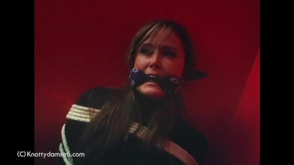 Christina Carter Cleave Gagged Porn Videos 2119