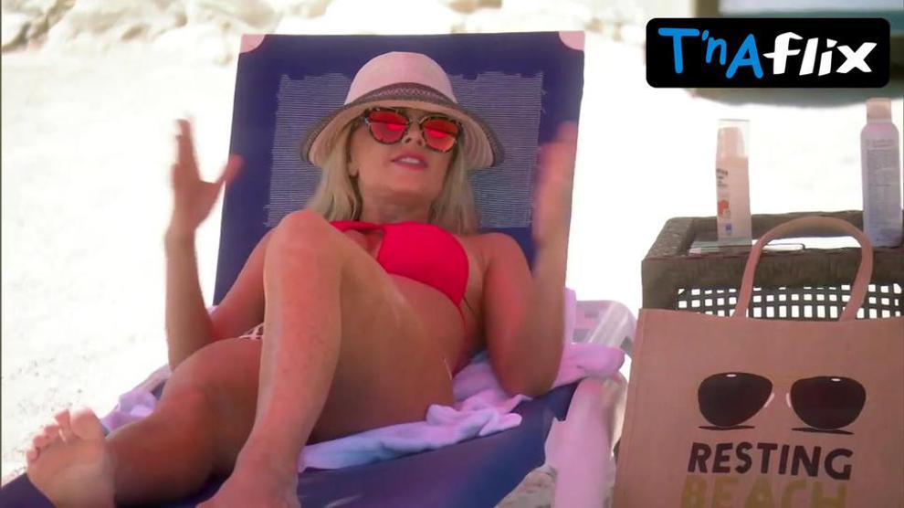 Tamra Barney Bikini Scene In The Real Housewives Of Orange County