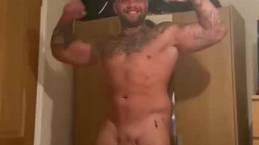 Straight Hunk Alpha Andy Lee Closing Door With His Huge Hard Dick