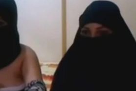 Two arab sexy girls on webcam