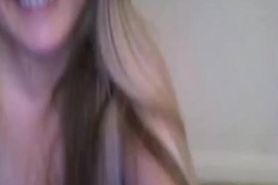 Big Ass and BigTits fingering on webcam   greatcamgirl com